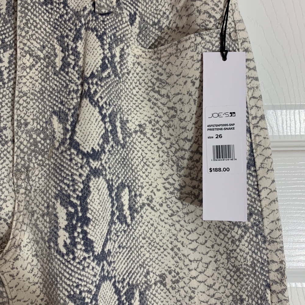 BRAND NEW Joe’s Snakeprint Jeans - Picture 4 of 4